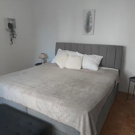 Lidija Apartman Trogir