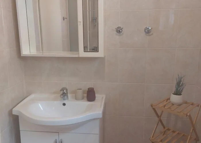 Apartman Lidija *